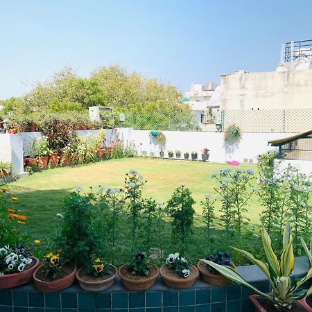 Vandana'S Bed And Breakfast Neu-Delhi Exterior foto